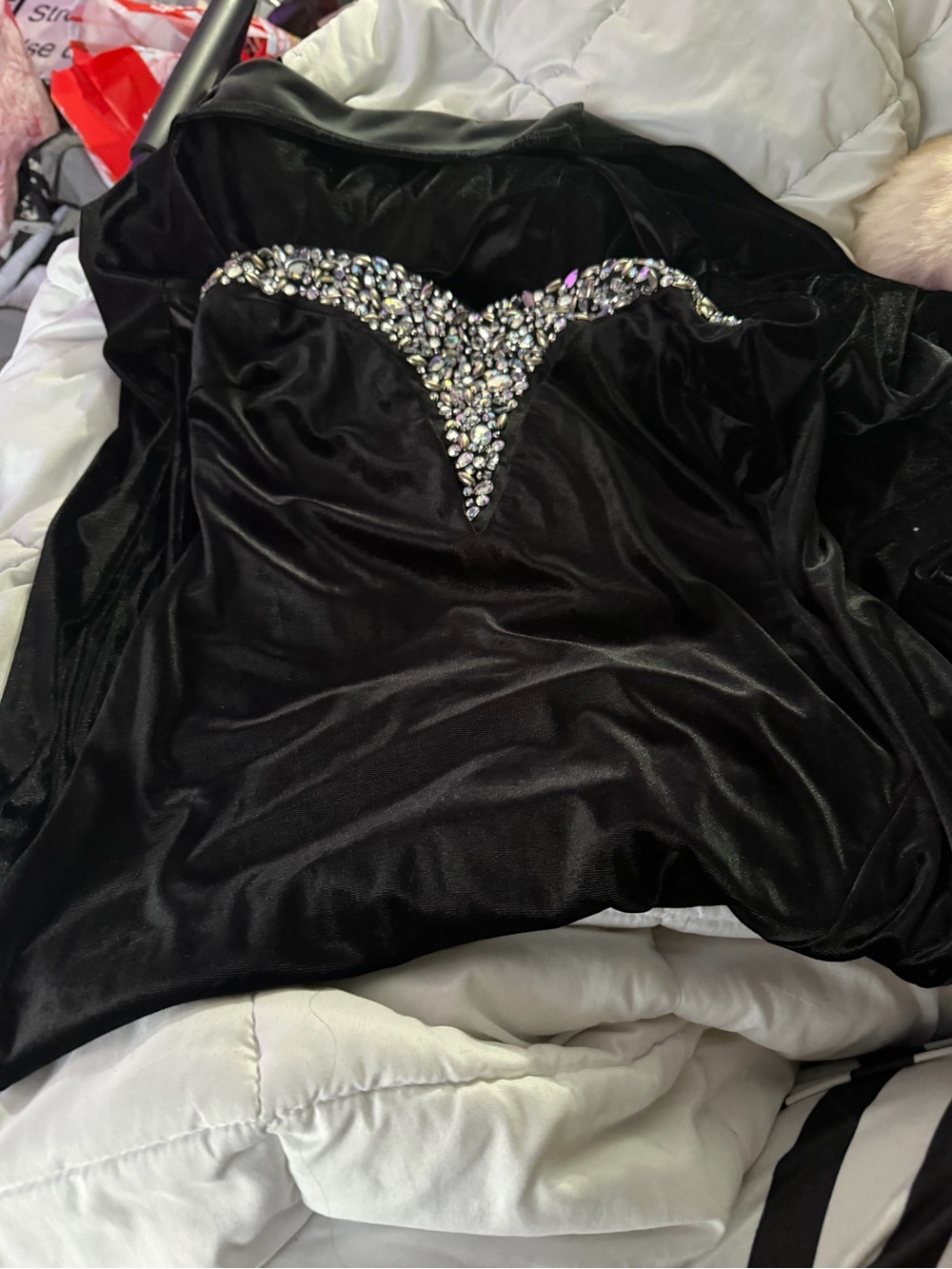 Stunning black velvet Fashion Nova gown.